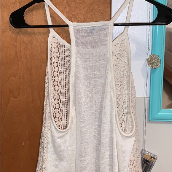 Tank - Picture 4 of 4